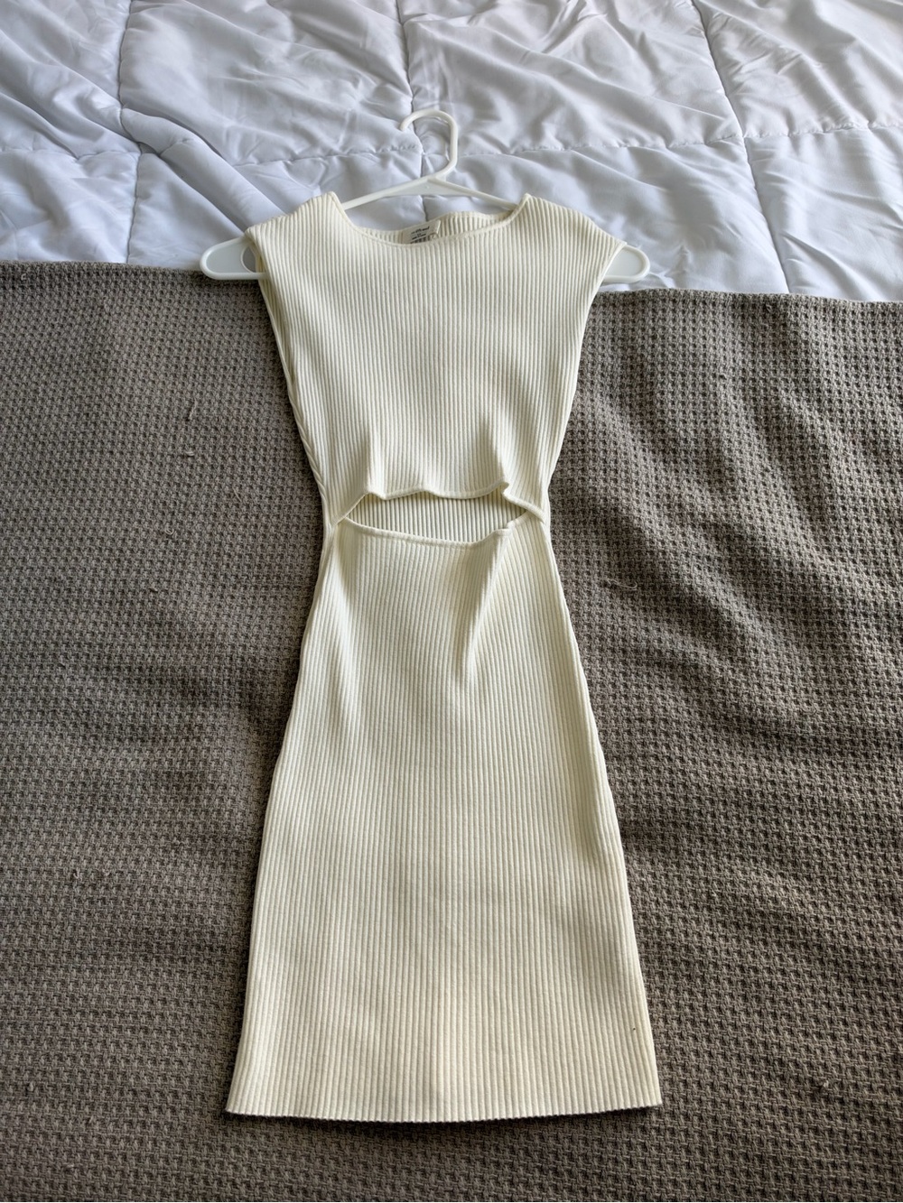 Wilfred Ivory Ribbed Cutout Midi Dress
